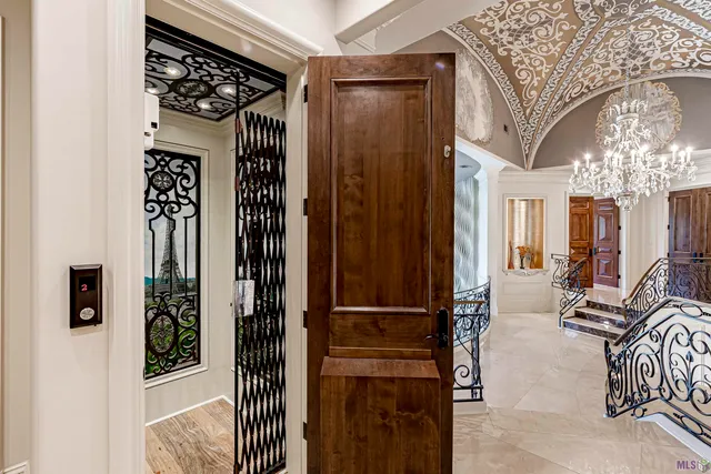 $11,000,000 | 19566 Perkins Road East, Baton Rouge, LA 70810