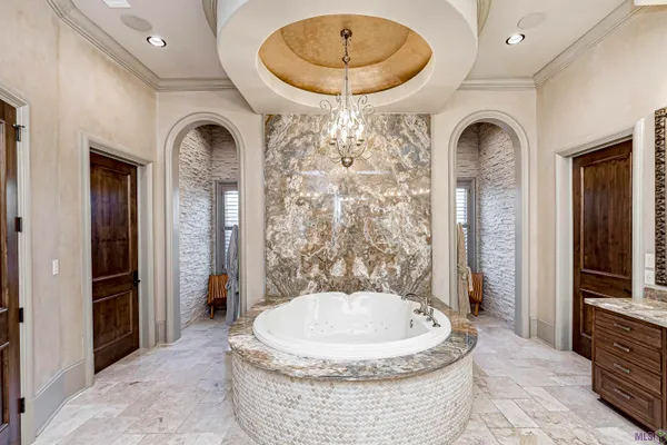$11,000,000 | 19566 Perkins Road East, Baton Rouge, LA 70810
