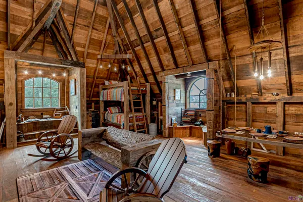$11,000,000 | 19566 Perkins Road East, Baton Rouge, LA 70810