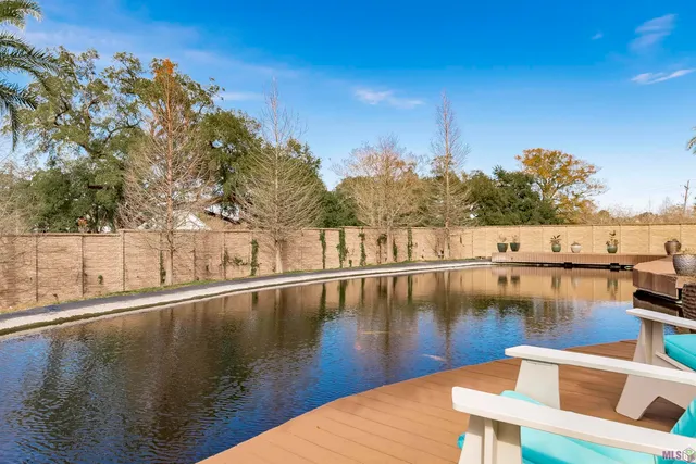 $11,000,000 | 19566 Perkins Road East, Baton Rouge, LA 70810