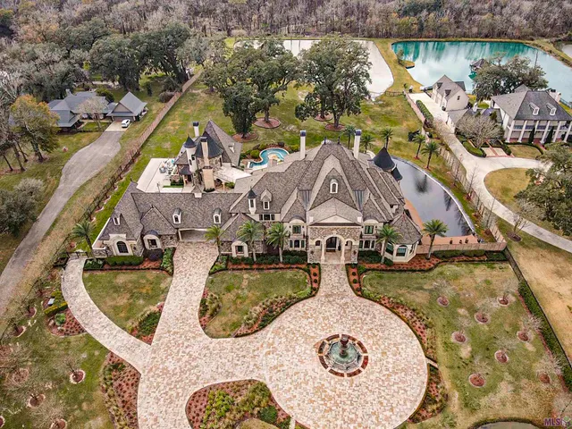 $11,000,000 | 19566 Perkins Road East, Baton Rouge, LA 70810