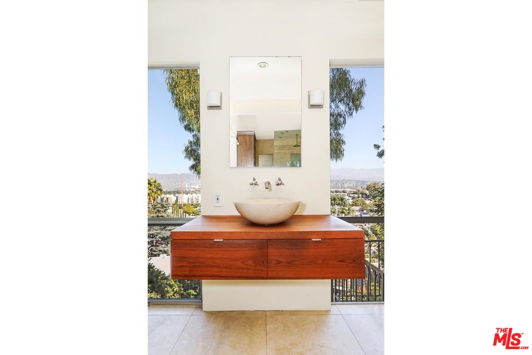 2730 Ivan Court Los Angeles, CA 90039 - Photo 21 of 38 a view of living room with furniture and potted plant