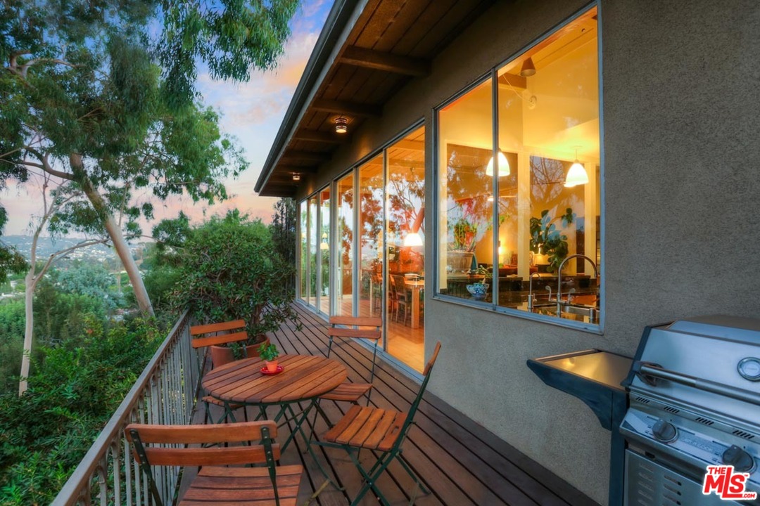 2730 Ivan Court Los Angeles, CA 90039 - Photo 29 of 38 a outdoor view with sitting space