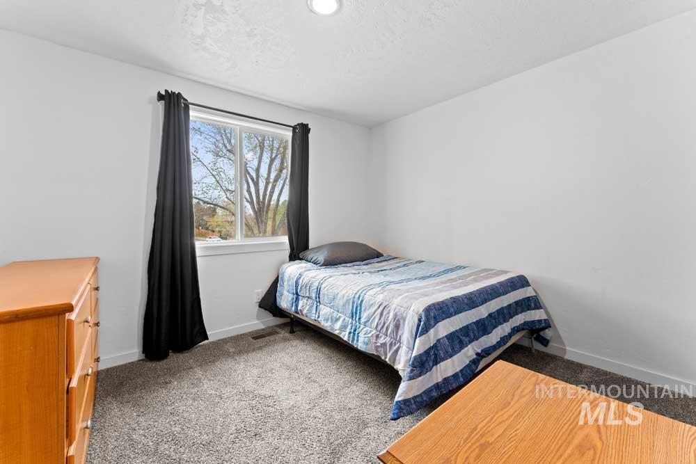 3032 South Chieftain Way Boise, ID 83709 - Photo 15 of 28