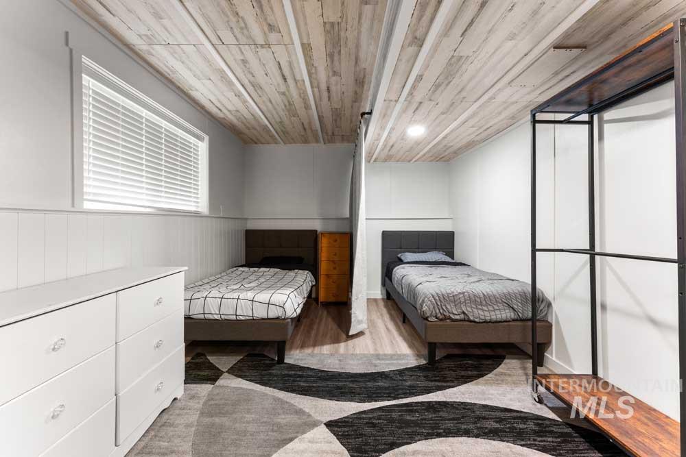 3032 South Chieftain Way Boise, ID 83709 - Photo 23 of 28