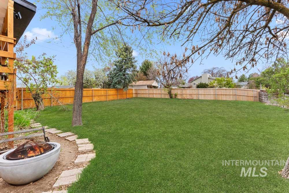 3032 South Chieftain Way Boise, ID 83709 - Photo 25 of 28