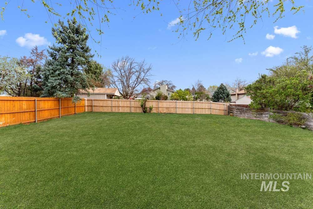 3032 South Chieftain Way Boise, ID 83709 - Photo 26 of 28