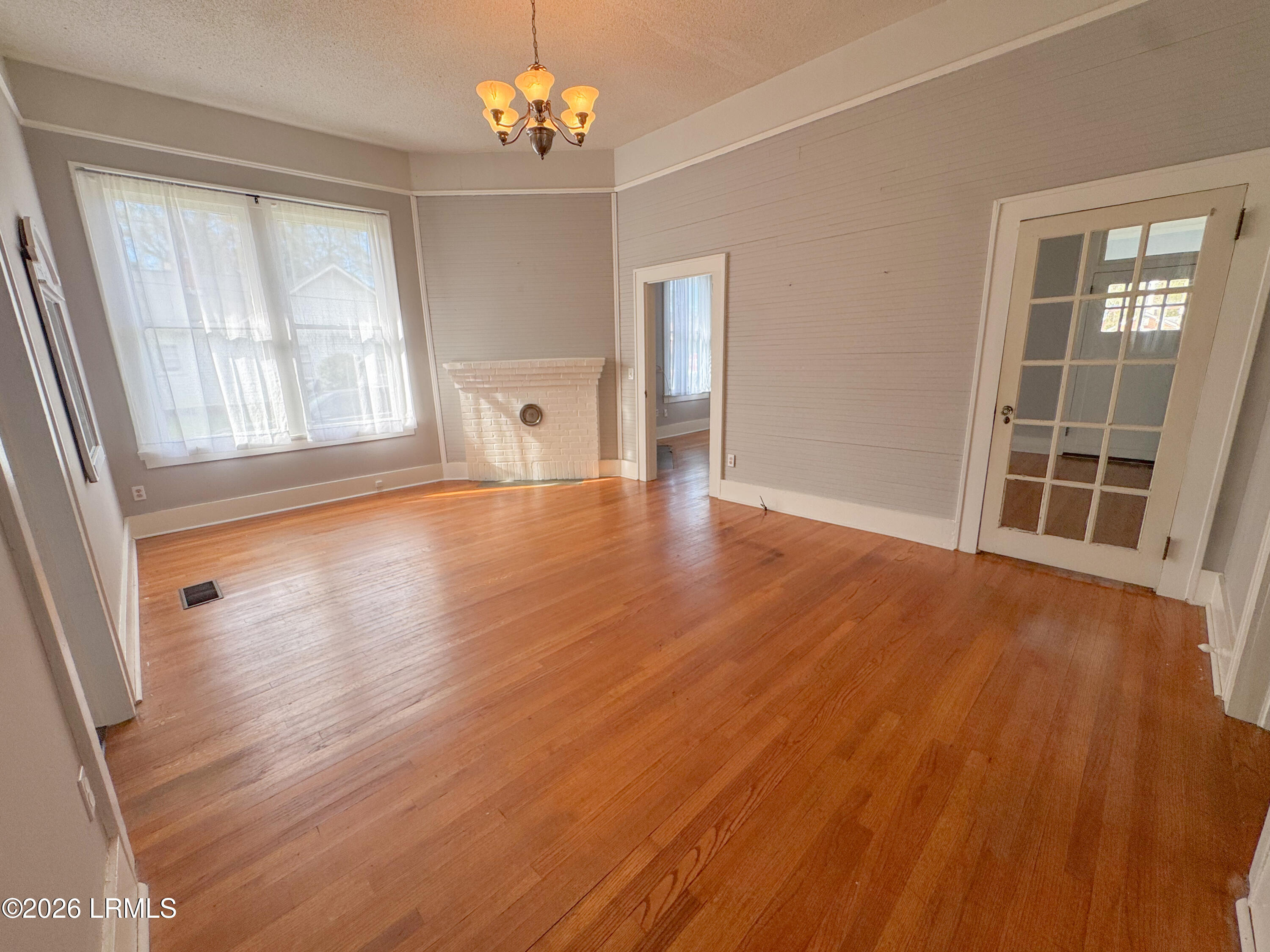 407 Mulberry Street West Hampton, SC 29924 - Photo 22 of 37 real estate presets-21