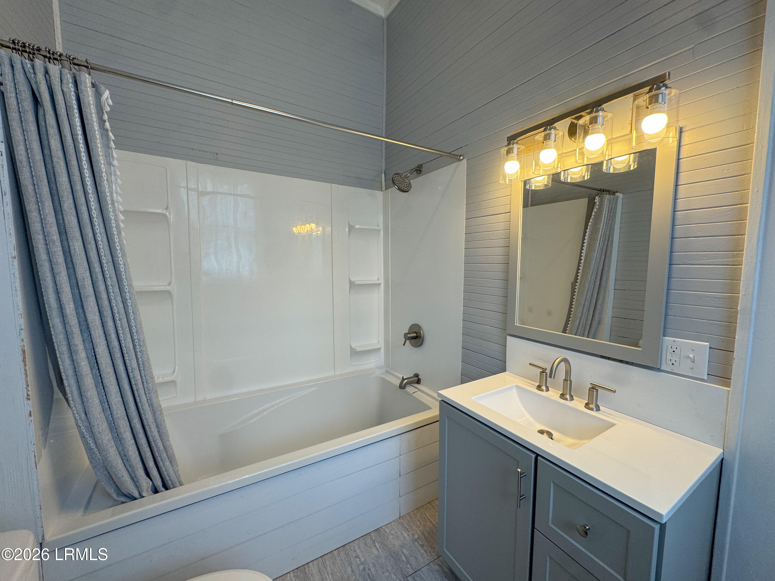 407 Mulberry Street West Hampton, SC 29924 - Photo 25 of 37 real estate presets-28