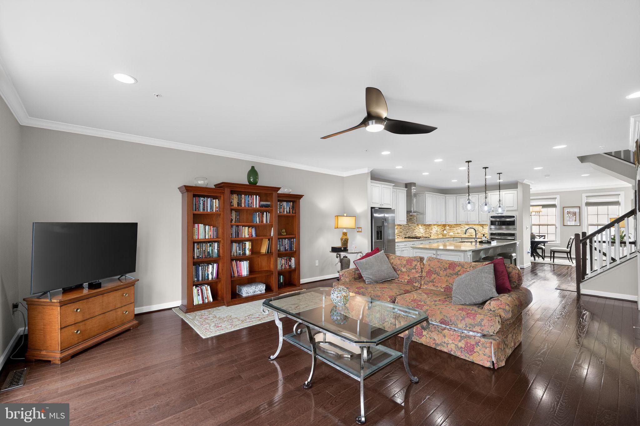 4 Wedge Way Pikesville, MD 21208 - Photo 8 of 58