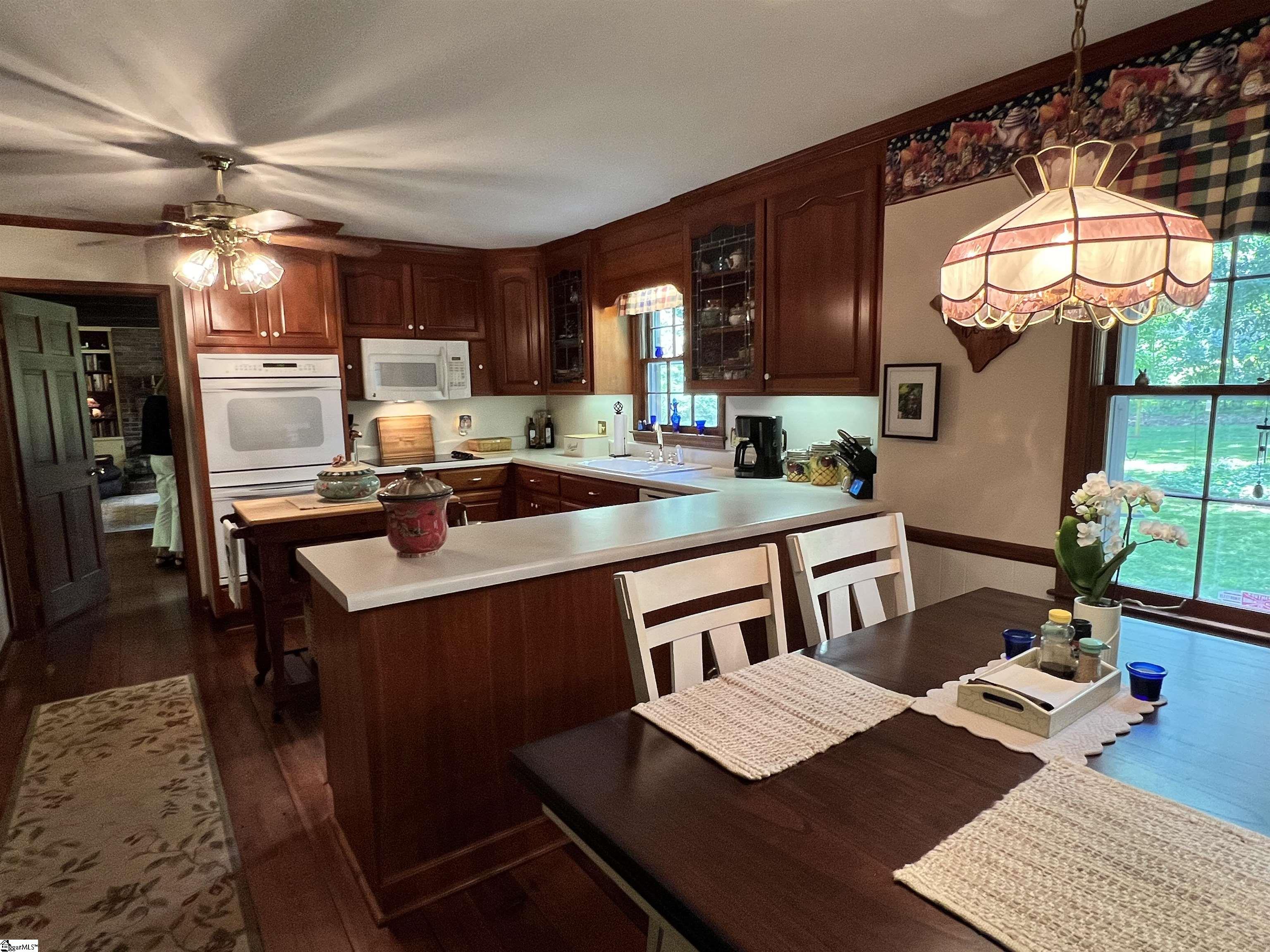 385 Cambridge Road Clinton, SC 29325 - Photo 8 of 36 Gallery Image 8