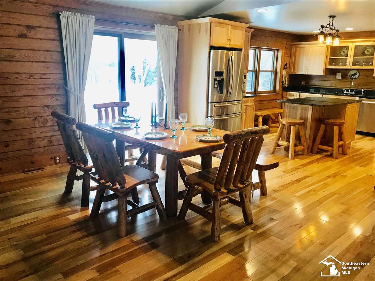 2249 East Hurd Road Monroe, MI 48162 - Photo 4 of 23