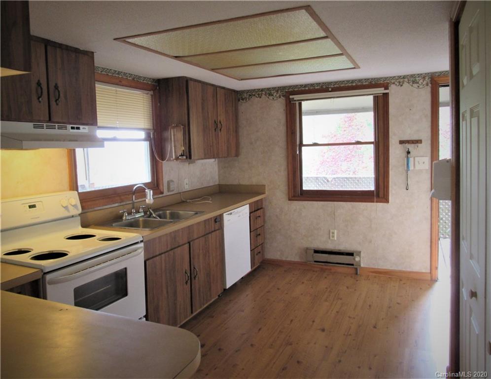 24 Canary Ridge Waynesville, NC 28786 - Photo 16 of 24 Gallery Image 16