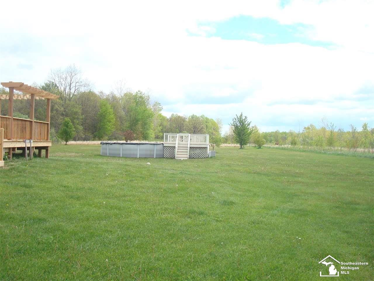 12350 Timbers Road Carleton, MI 48117 - Photo 7 of 19