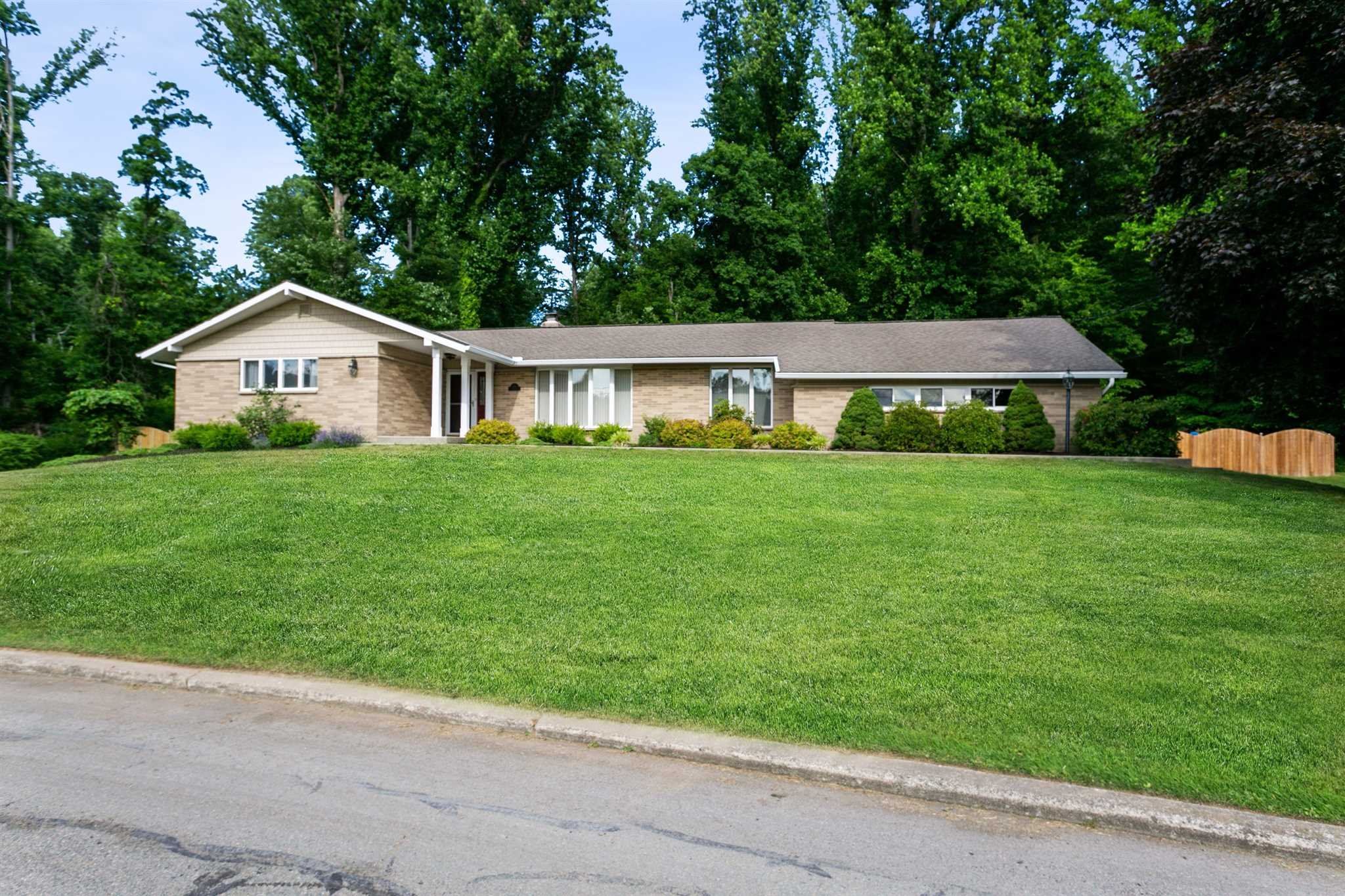 39 Violet Drive Beacon, NY 12508 - Photo 2 of 28