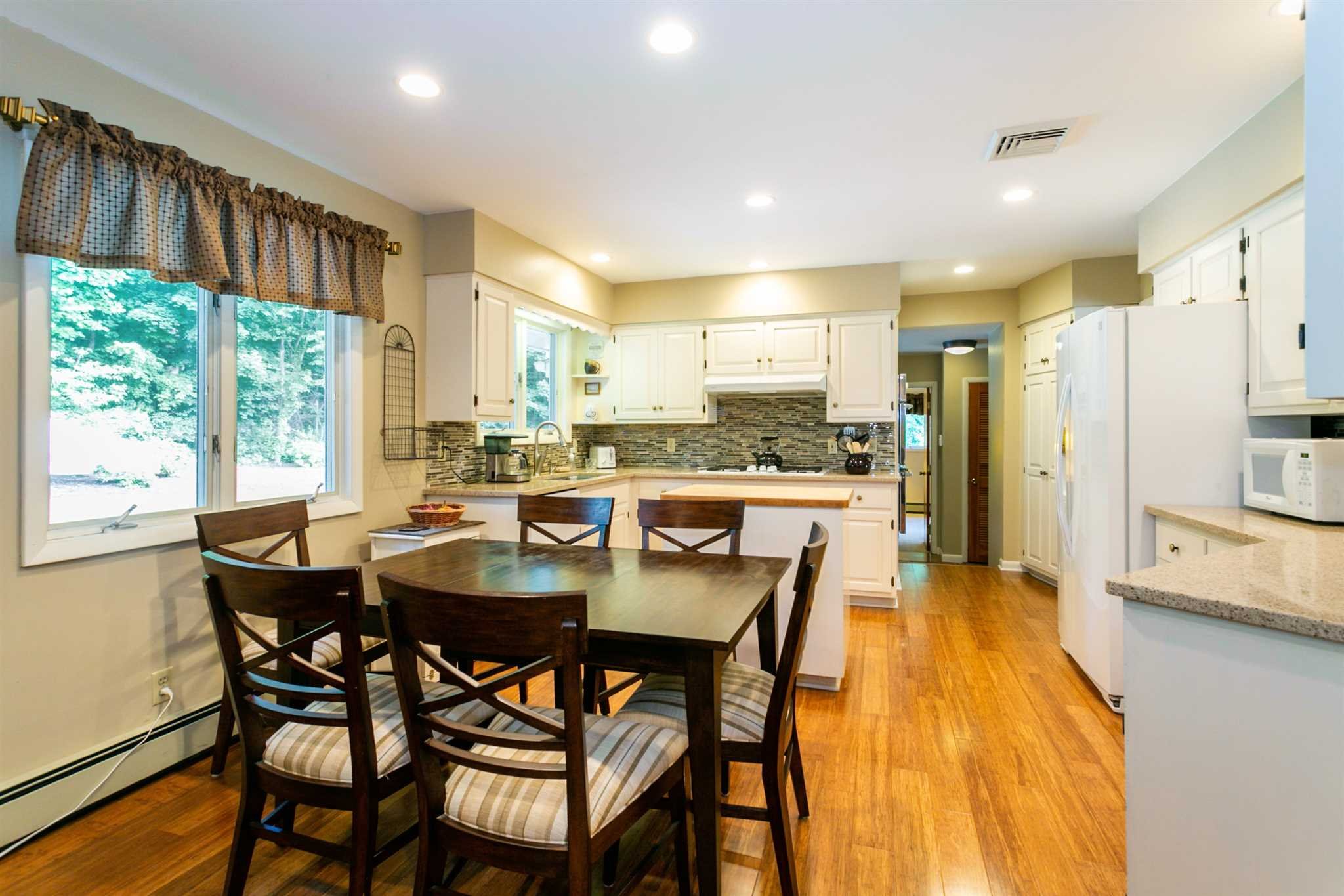 39 Violet Drive Beacon, NY 12508 - Photo 10 of 28