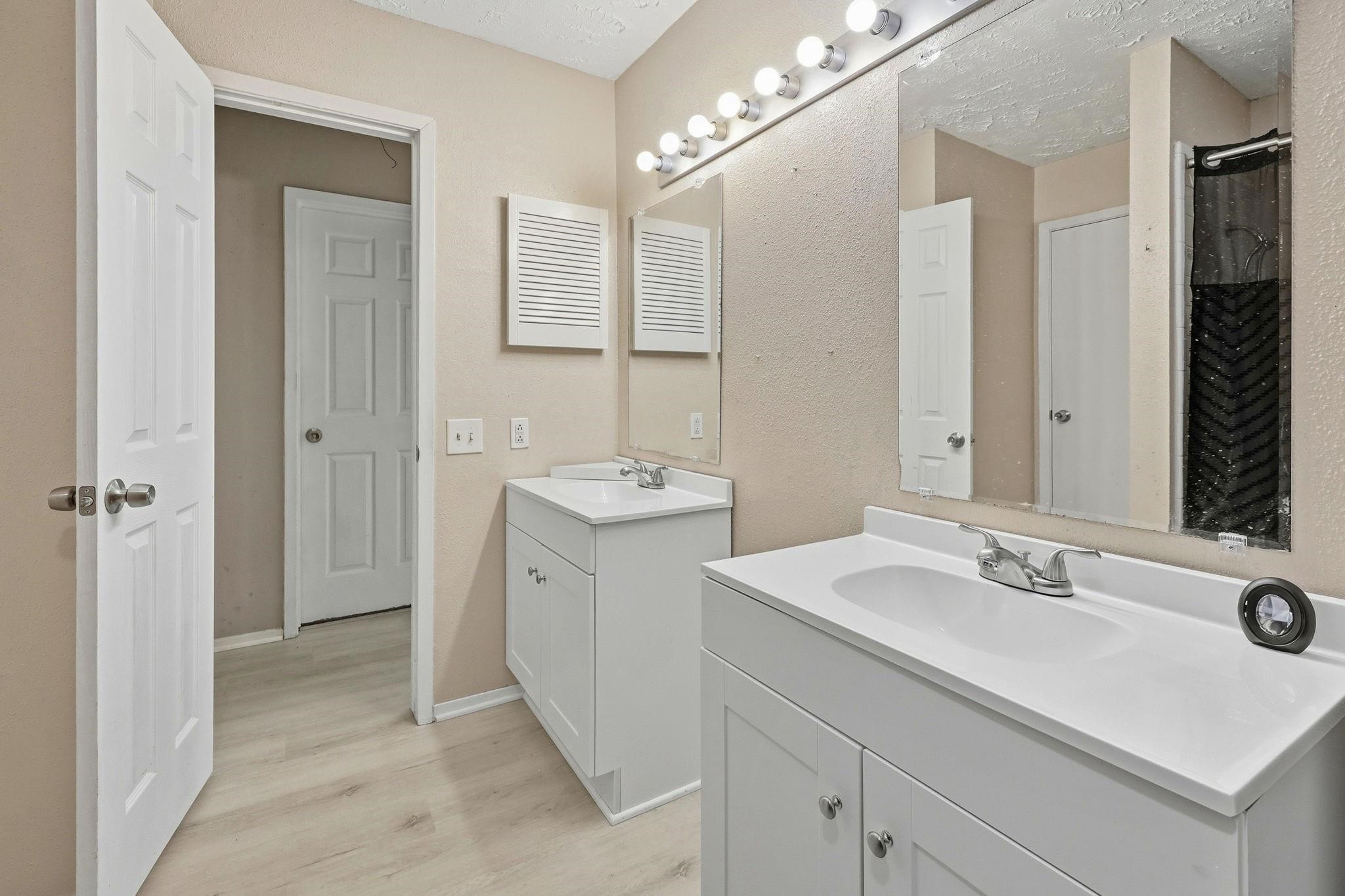 5421 Diane Court Spring, TX 77373 - Photo 13 of 22