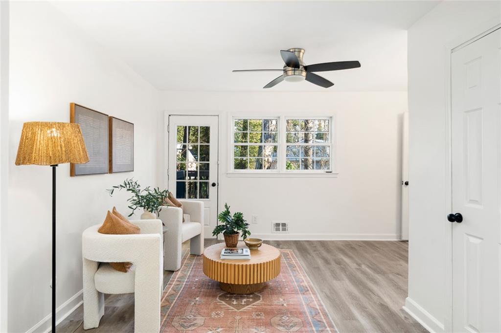 3059 Trafalgar Way Atlanta, GA 30341 - Photo 33 of 52 a living room with furniture and a window