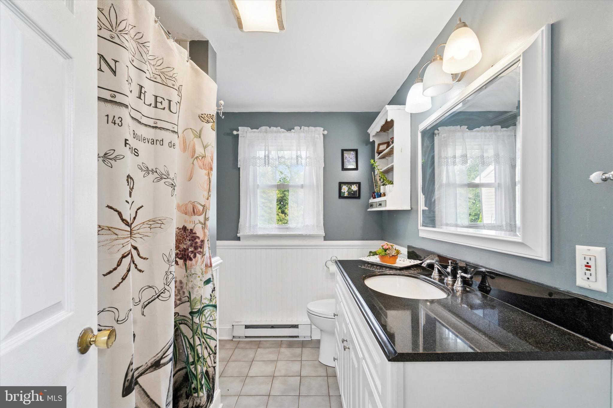 886 Rising Sun Road Telford, PA 18969 - Photo 25 of 48 Full Bathroom