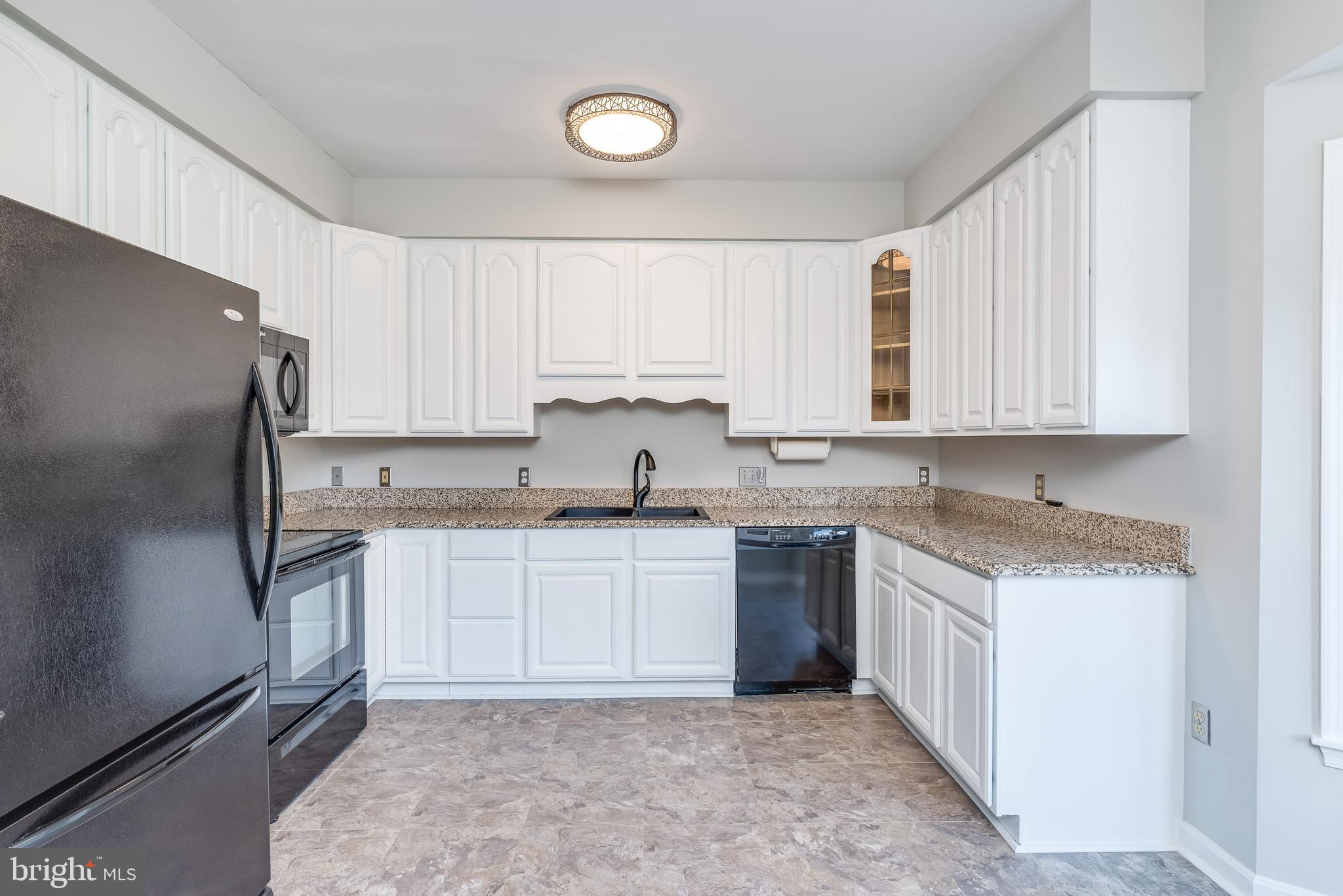 346 Deer Ridge Drive Harpers Ferry, WV 25425 - Photo 21 of 63 Includes white cabinetry and granite countertops
