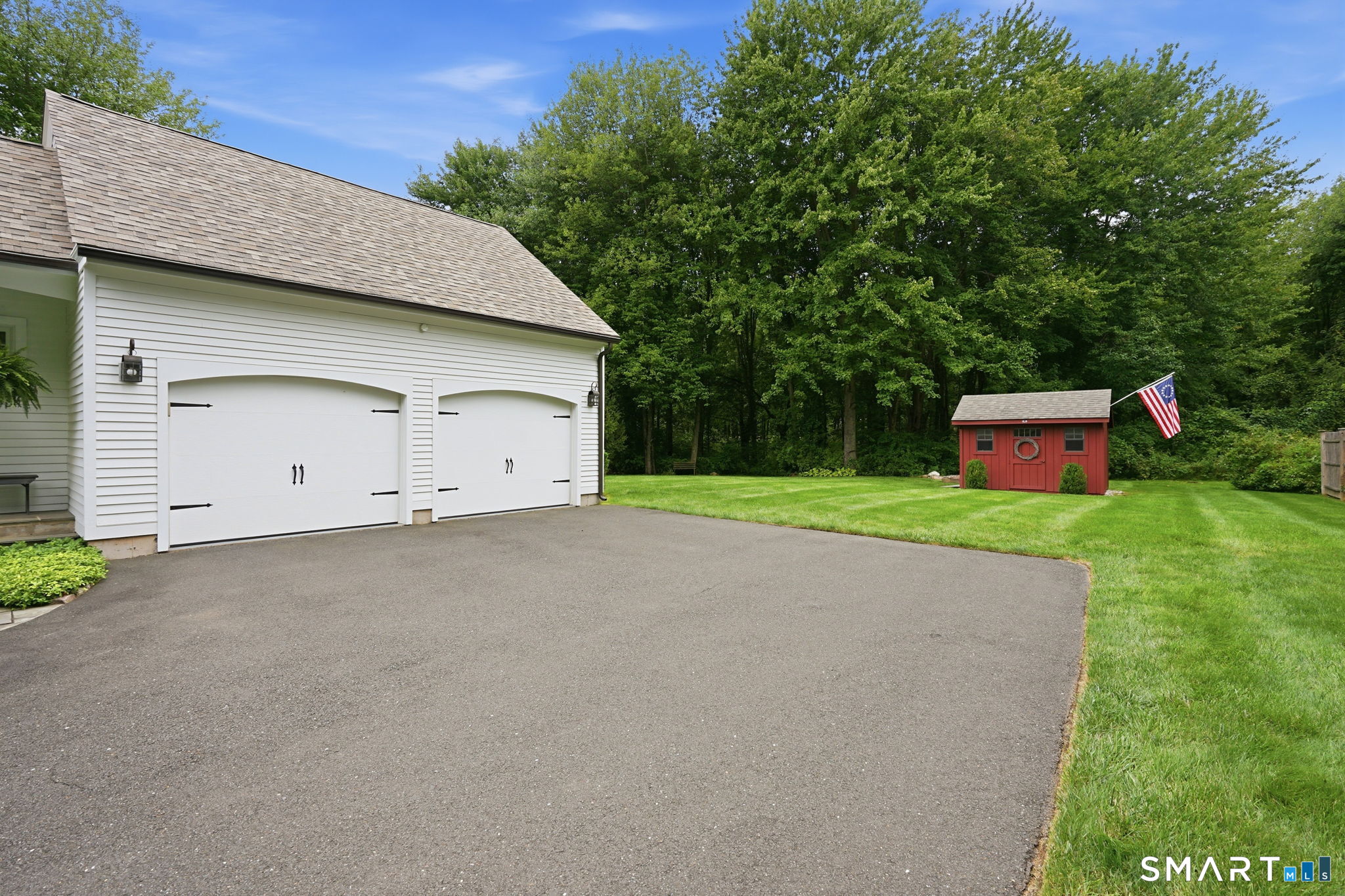 10 Settlement Hill Road Windsor, CT 06095 - Photo 3 of 27 Gallery Image 3