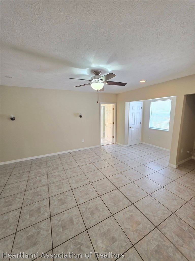 2015 Covington Road Sebring, FL 33870 - Photo 19 of 31