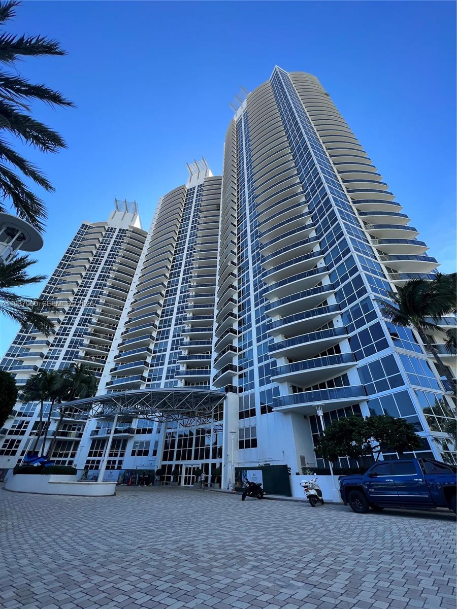 400 Alton Road, Unit LPH3007 Miami Beach, FL 33139 - Photo 2 of 50