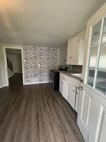 $875 | 1216 Wafer Street, Unit 2B, Pasadena, TX 77506