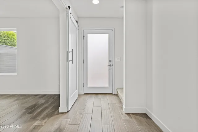 $2,700 | 325 East Coronado Road, Unit 8, Phoenix, AZ 85004