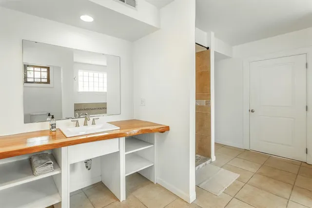 $315,000 | 2909 East Crescent Circle, Chattanooga, TN 37407