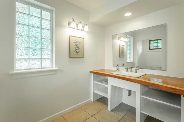 $315,000 | 2909 East Crescent Circle, Chattanooga, TN 37407