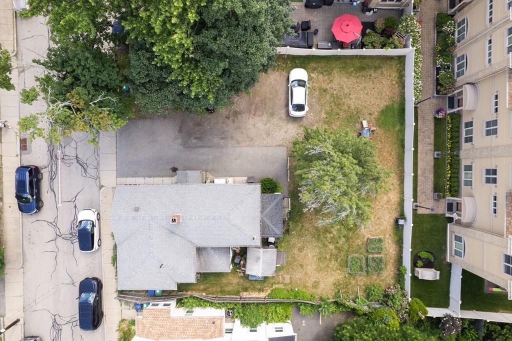 35 Middle Street Newton, MA 02458 - Photo 25 of 27