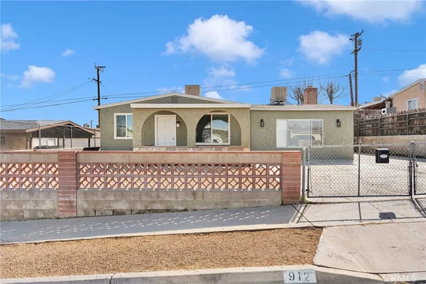 $279,000 | 912 Kelly Drive, Barstow, CA 92311