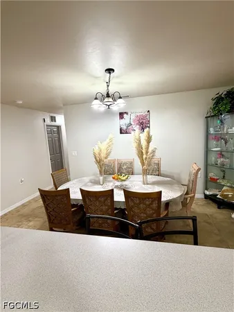 $1,950 | 5011 Moon Court, LaBelle, FL 33935