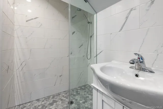 $2,238,000 | 33-47 158th Street | Murray Hill - Flushing