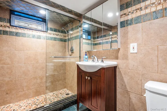 $2,238,000 | 33-47 158th Street | Murray Hill - Flushing