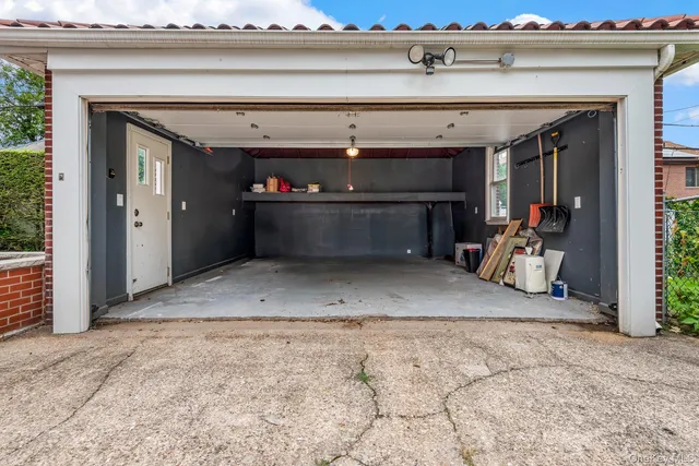 $2,238,000 | 33-47 158th Street | Murray Hill - Flushing