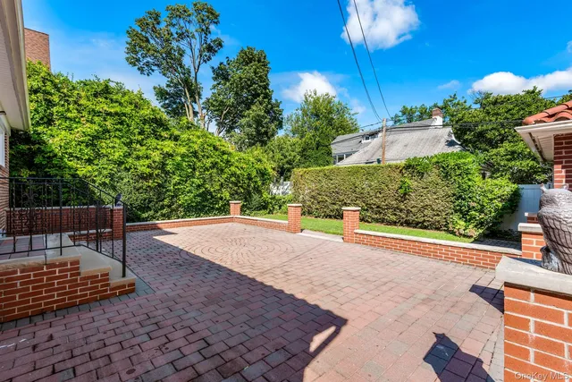 $2,238,000 | 33-47 158th Street | Murray Hill - Flushing