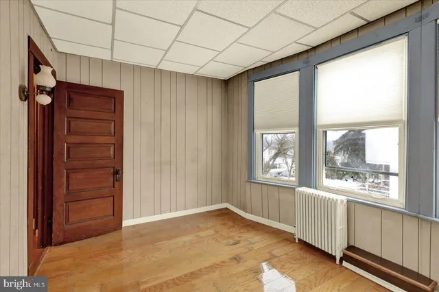 a view of an empty room and window