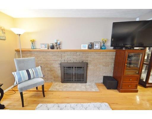 14 Highgate Road Marlborough, MA 01752 - Photo 7 of 29 Gallery Image 7