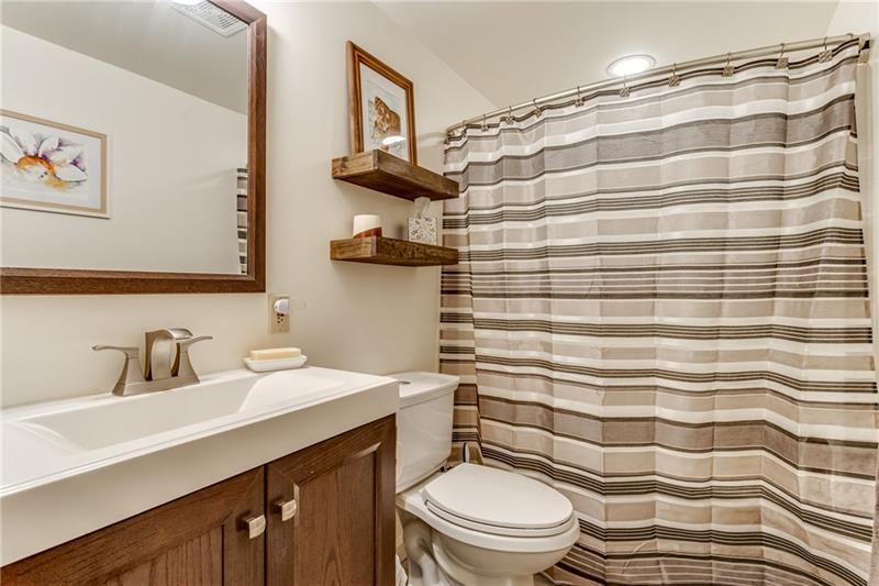 306 Myoma Road Mars, PA 16046 - Photo 13 of 20 Gallery Image 13