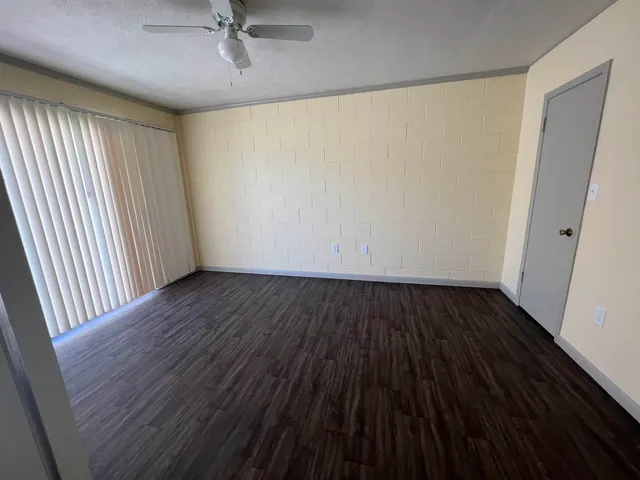 $925 | 2241 West Pensacola Street, Unit 14, Tallahassee, FL 32304