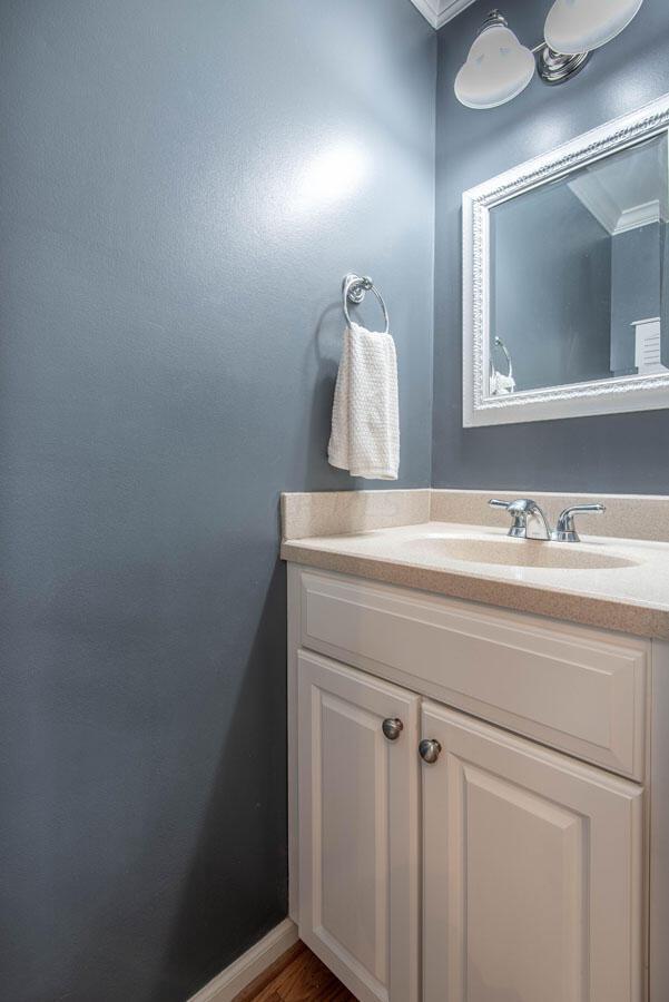 1283 Castleton Road North Columbus, OH 43220 - Photo 10 of 43 1283 Castleton Rd N-10