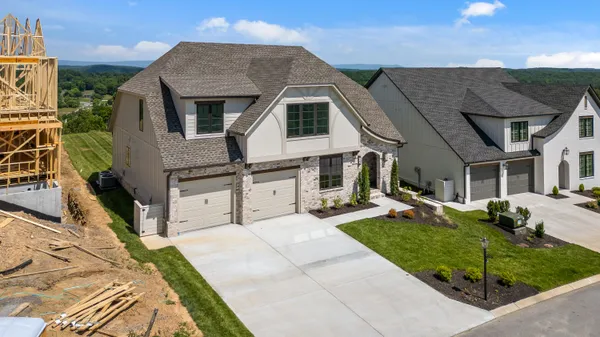 $949,900 | 10946 London Tower Place, Unit 64, Apison, TN 37302