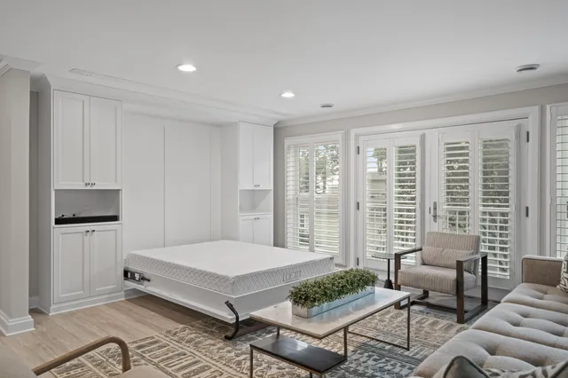 $2,210,000 | 432 Harvard Avenue, Unit 5E 6F, Fontana, WI 53125