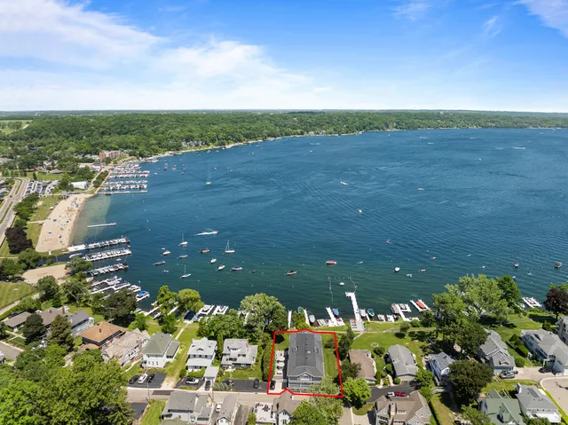 $2,210,000 | 432 Harvard Avenue, Unit 5E 6F, Fontana, WI 53125