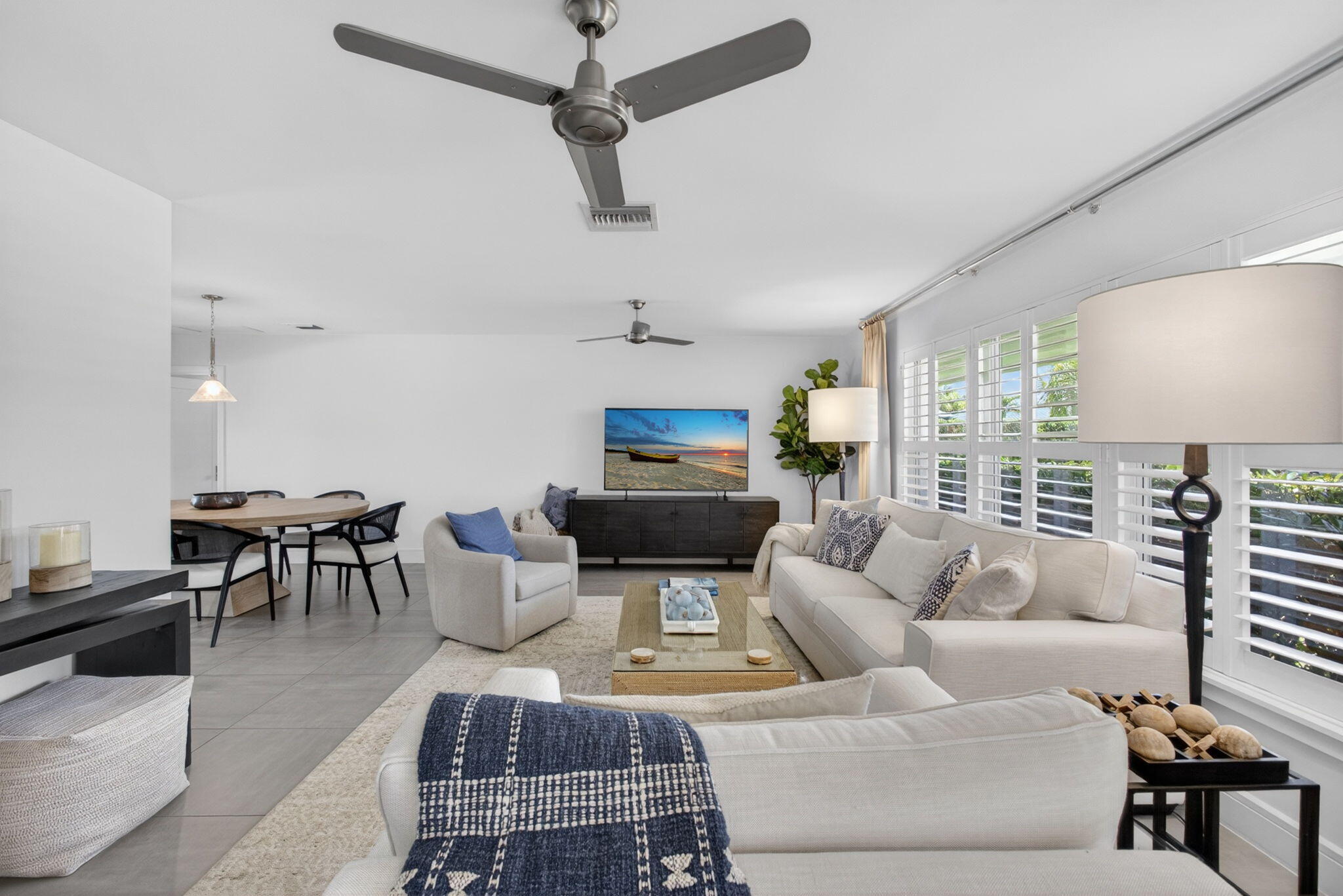 1160 Coral Way Singer Island, FL 33404 - Photo 7 of 62 10-web-or-mls-5D1A0504