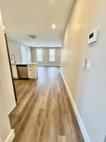 $2,700 | 32 Norwood Street, Unit 5, Boston, MA 02122