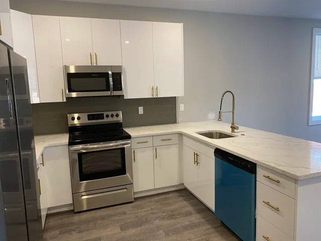 $2,700 | 32 Norwood Street, Unit 5, Boston, MA 02122