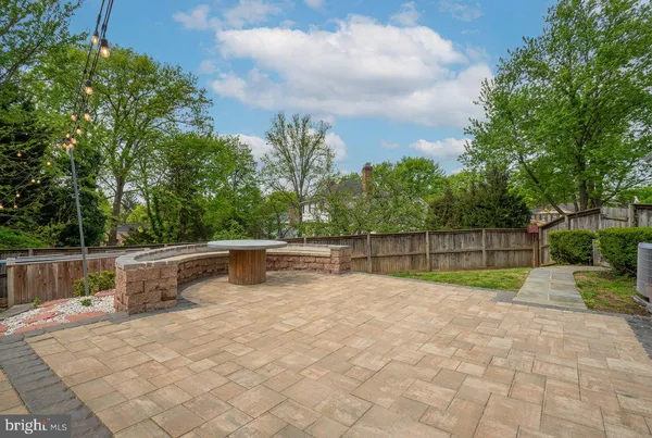 $975,000 | 14900 Westbury Road, Rockville, MD 20853